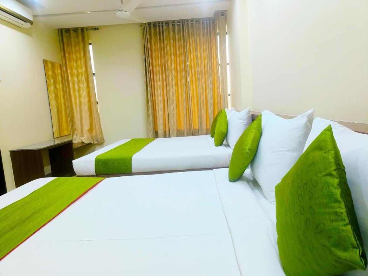 Sai Srushti By Neem Square Hotel Shirdi Ngoại thất bức ảnh