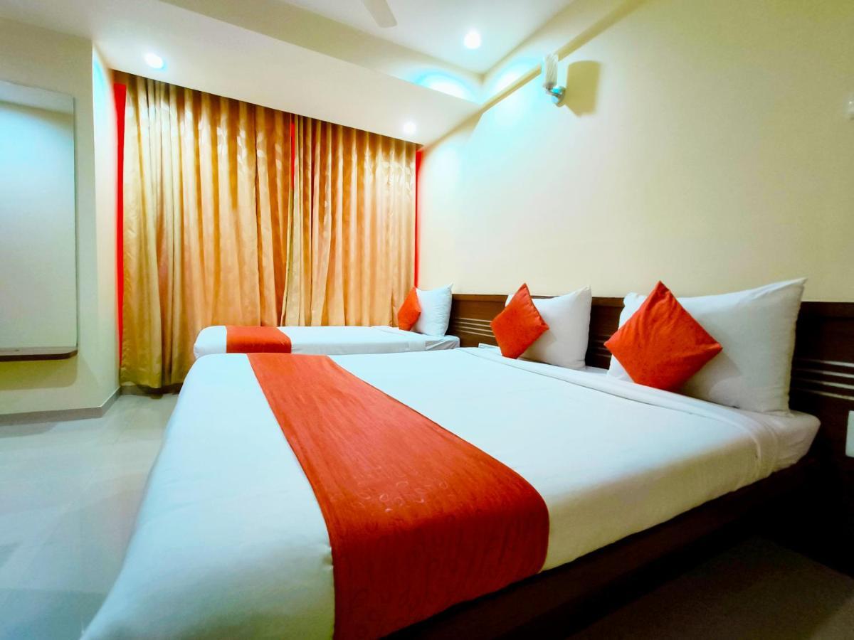 Sai Srushti By Neem Square Hotel Shirdi Ngoại thất bức ảnh