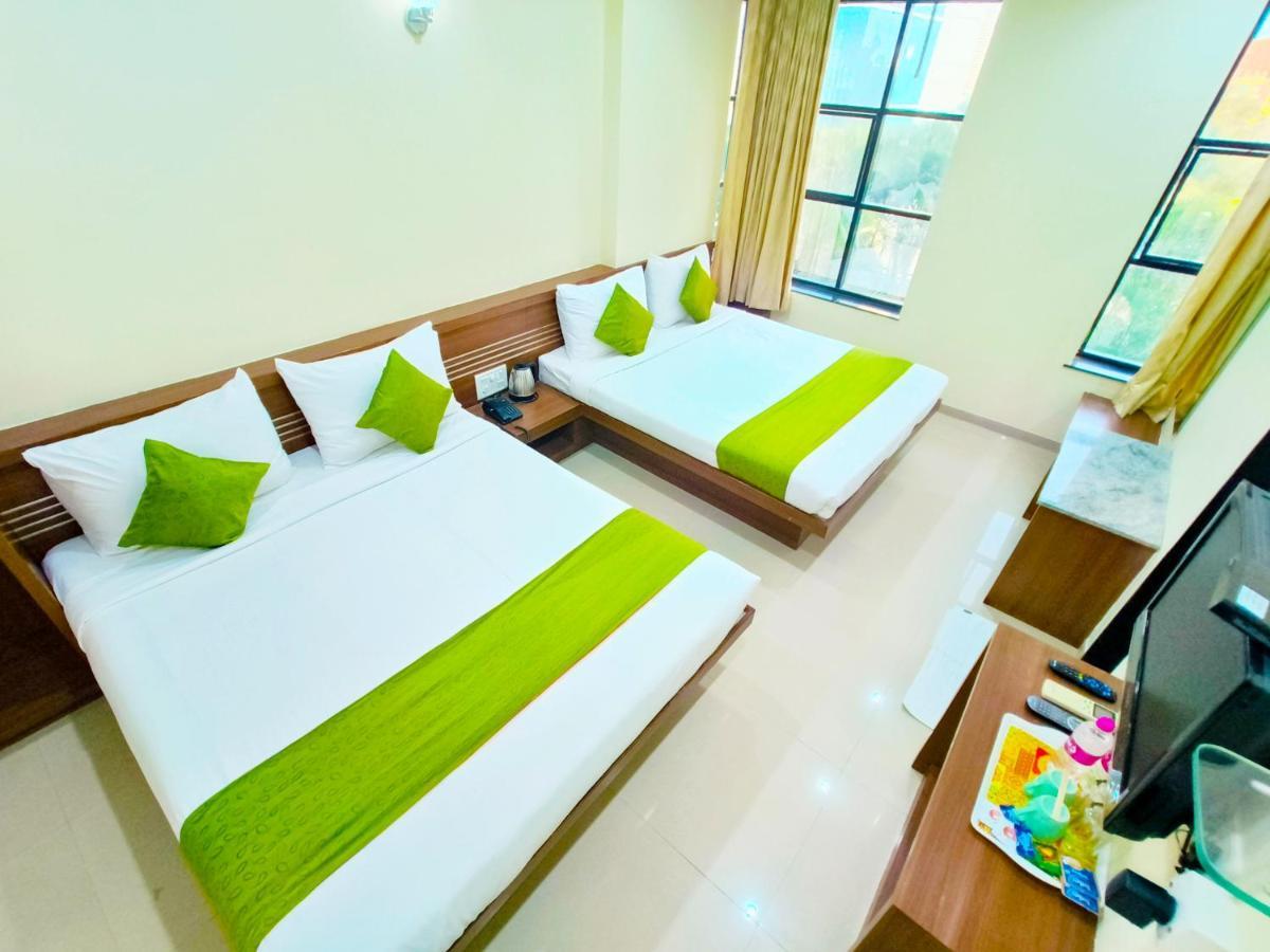 Sai Srushti By Neem Square Hotel Shirdi Ngoại thất bức ảnh